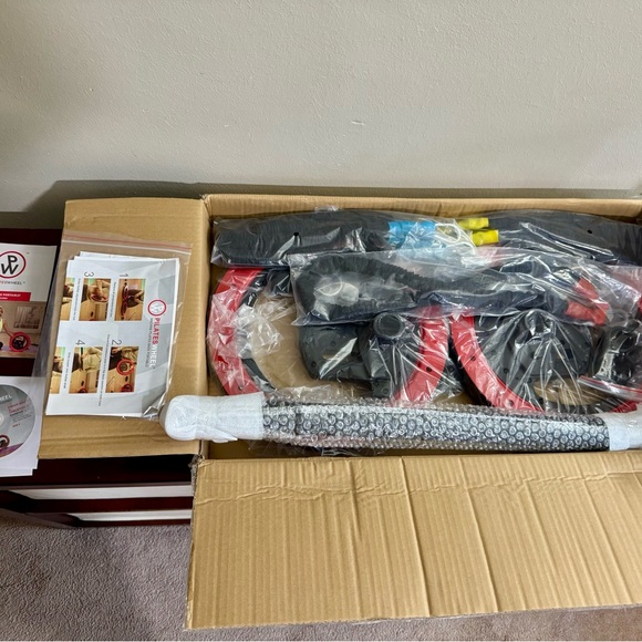 Pilates Wheel Portable Exercise Set - Picture 2 of 4